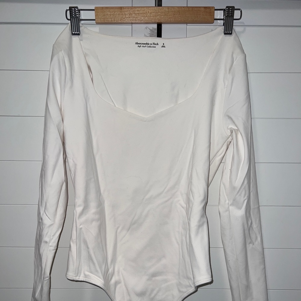 Abercombie&Fitch barely worn long sleeve body suit